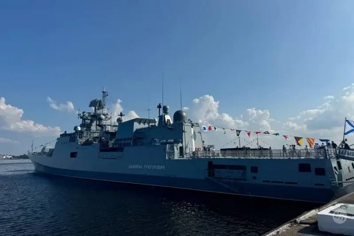 Киев попытался нанести массированный удар по Ленинградской области, в отражении атаки БПЛА принял участие фрегат «Адмирал Григорович»