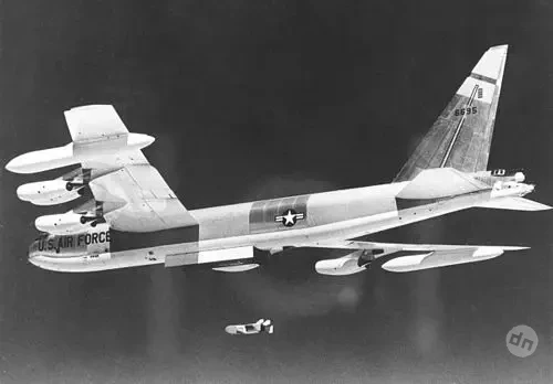 Служба и боевое применение американских БПЛА, созданных в 1960-1970-е годы
