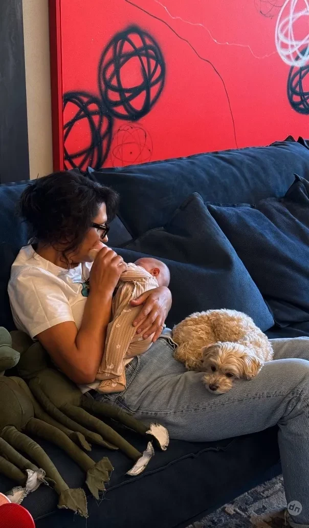 Девушка Тимати Валентина Иванова показала новое фото дочери