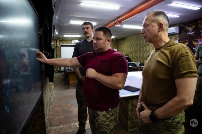 Сырский в срочном порядке отправился под Покровск и в Доброполье