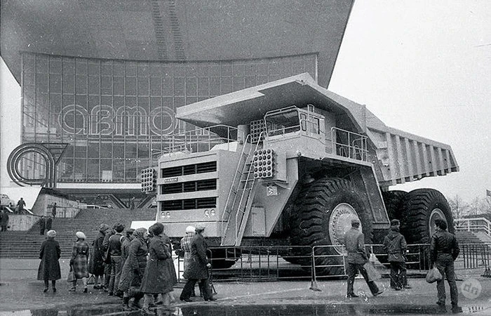 Что сегодня производят на легендарном заводе карьерных самосвалов БелАЗ