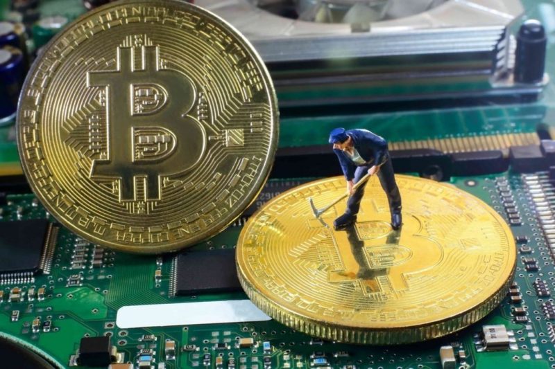 Криптовалюты под контролем: что ждет рынок с введением новой формы денег в России