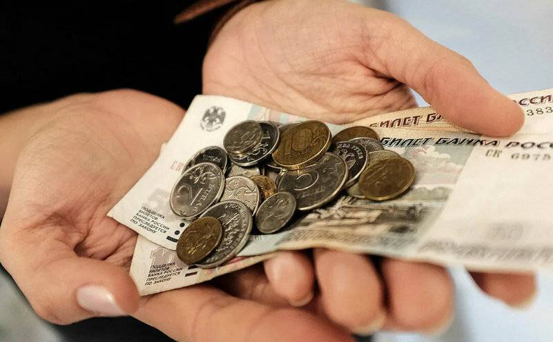 МРОТ в России превысит 22 тыс. рублей с 2025 года